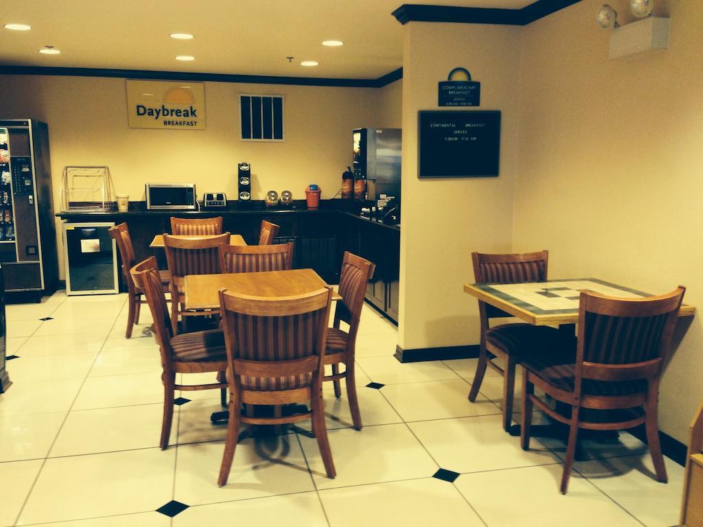 Quality Inn Sallisaw Экстерьер фото